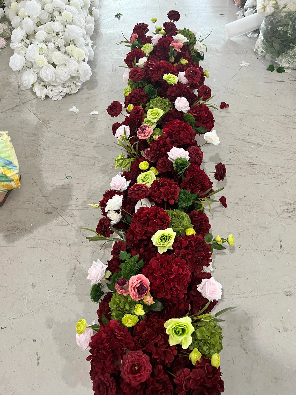 H-999 Customizable Artificial Wedding Flowers Runner  Silk Flower Runner Decorations Wedding Floral Arrangements Wholesale