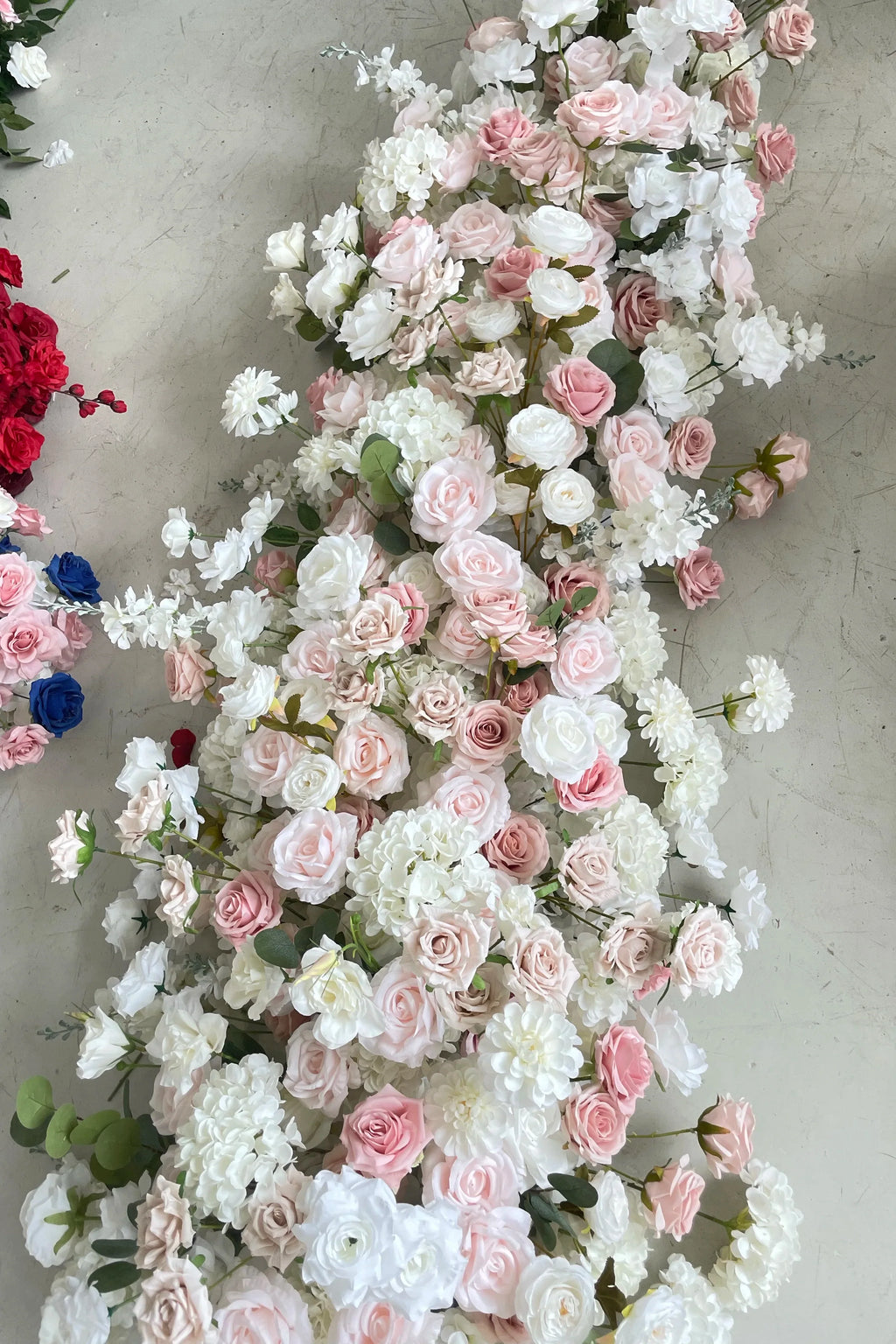 H-999 Customizable Artificial Wedding Flowers Runner  Silk Flower Runner Decorations Wedding Floral Arrangements Wholesale