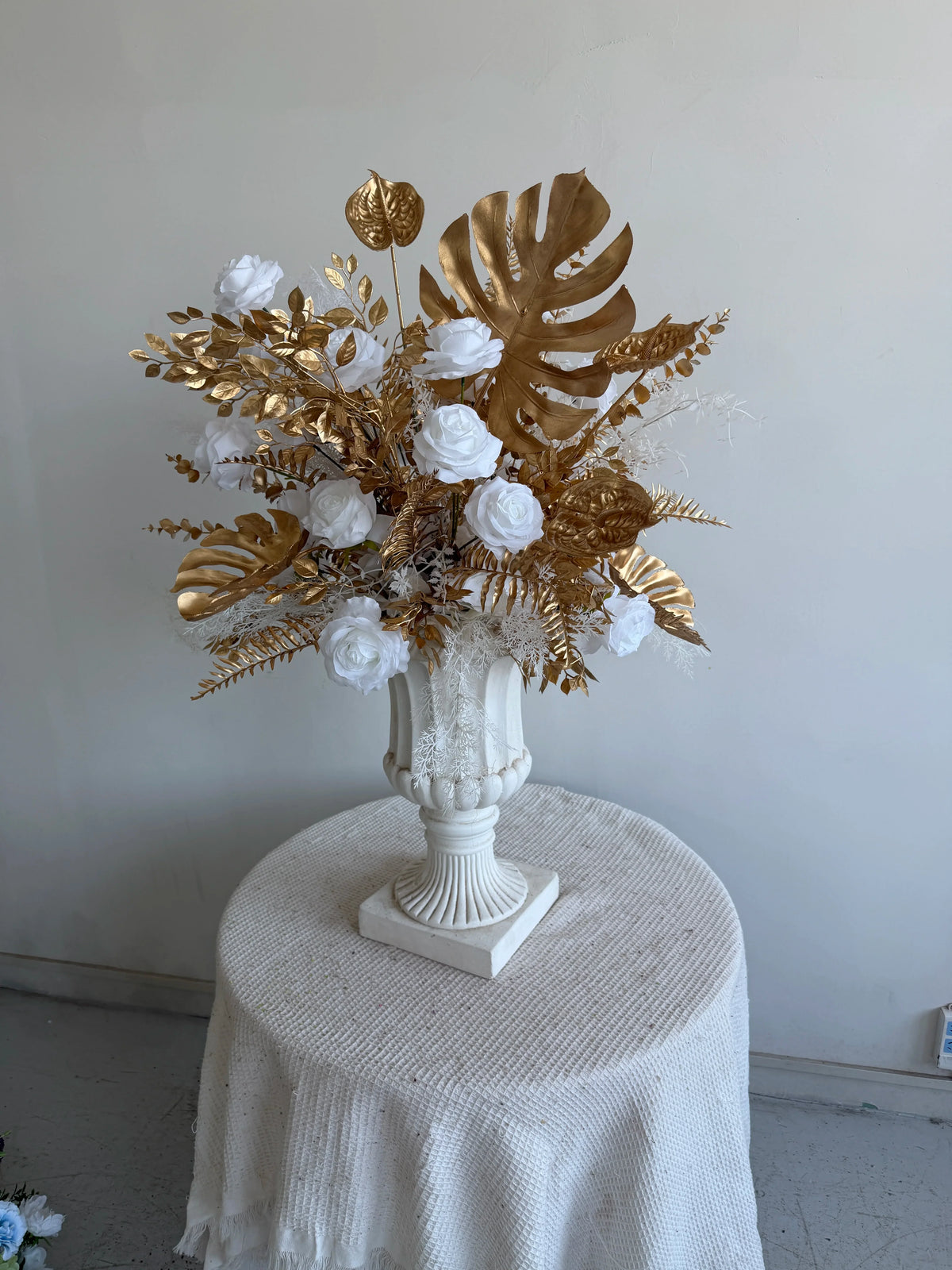 Customized Wedding Flower Ball Artificial Flowers for Wedding Decoration Ceremony Christmas Event Party Decor Factory Wholesale
