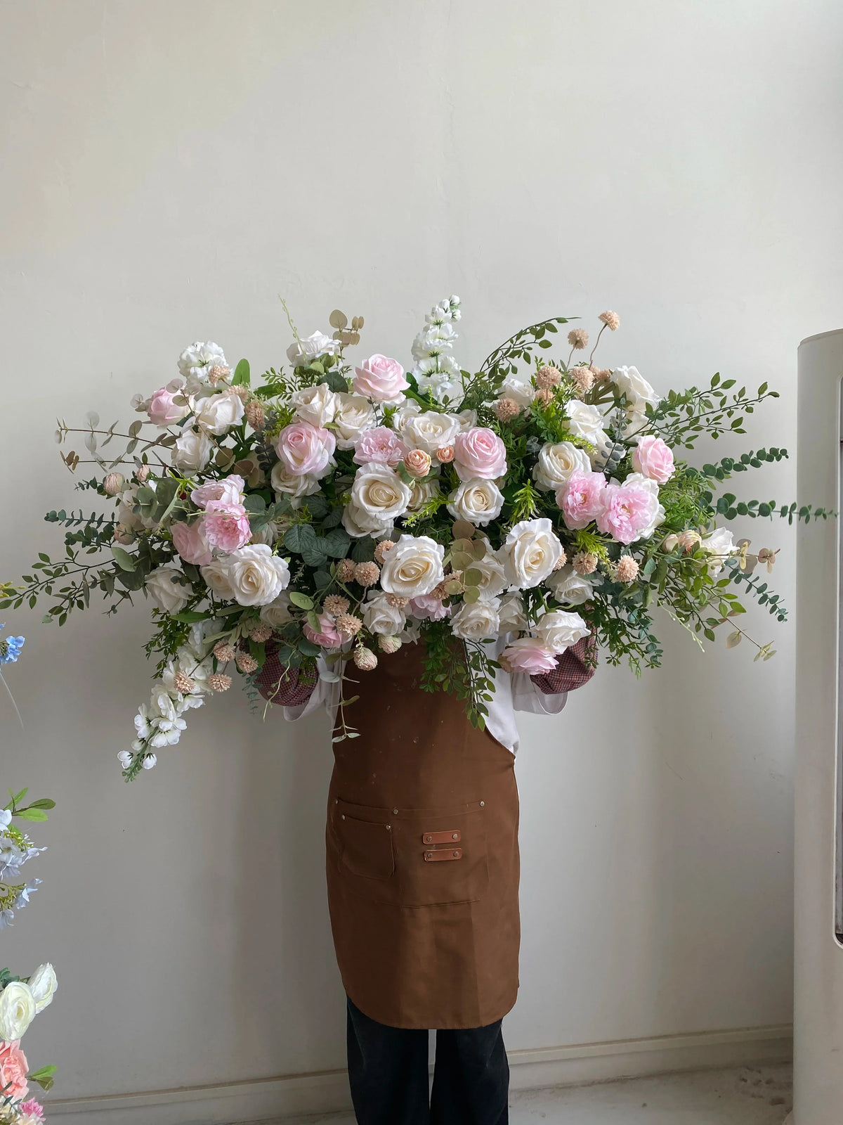 H-973 Hot Selling Wedding Flower Hanging Flower Runner  Artificial Silk Flower Ball Centerpieces for Wedding Event Decoration